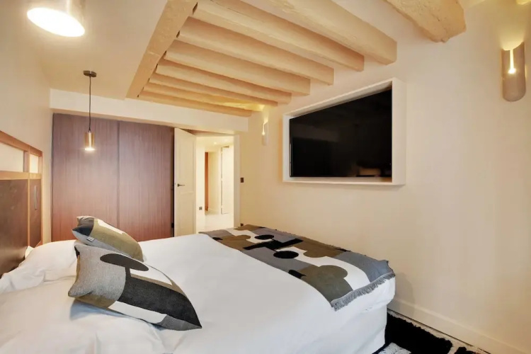 Sublime 3 BDR Renovated by Architect - Bon Marche