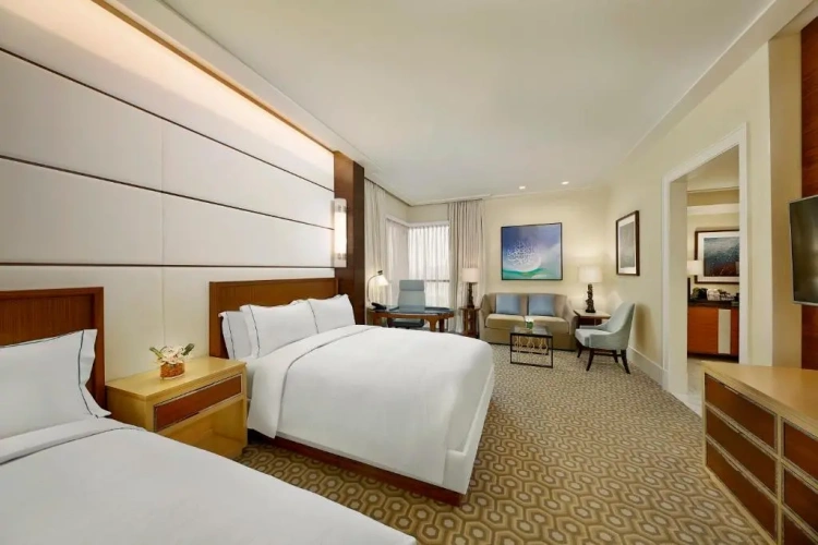 2 Bedrooms Family room