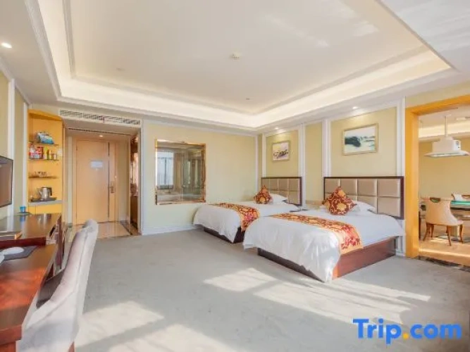 Standard Double Suite