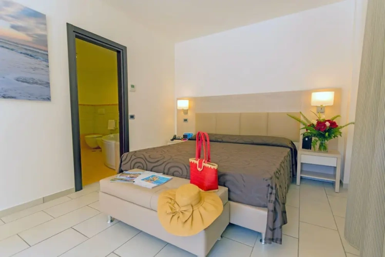 Classic Quadruple room
