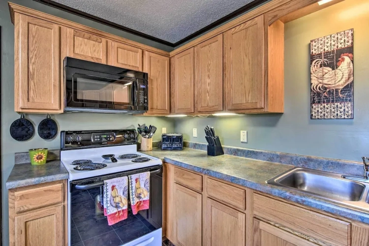 2 Bedrooms Cottage