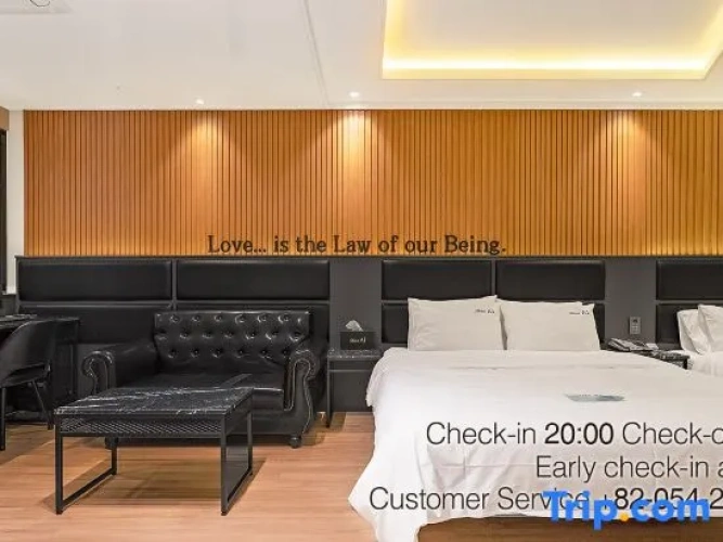 Standard Twin Family room