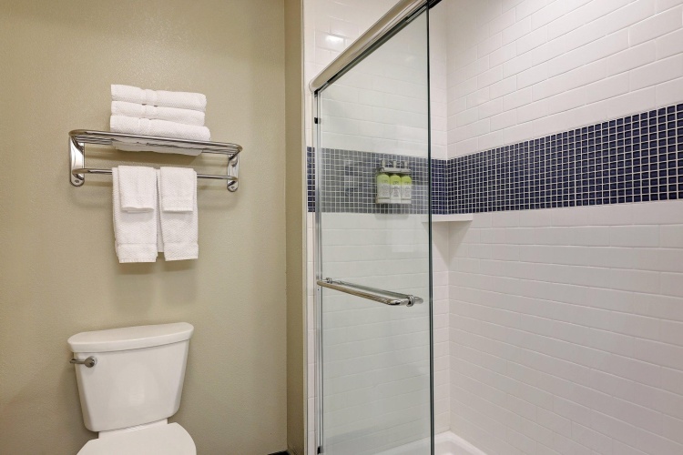 1 Bedroom Double Suite