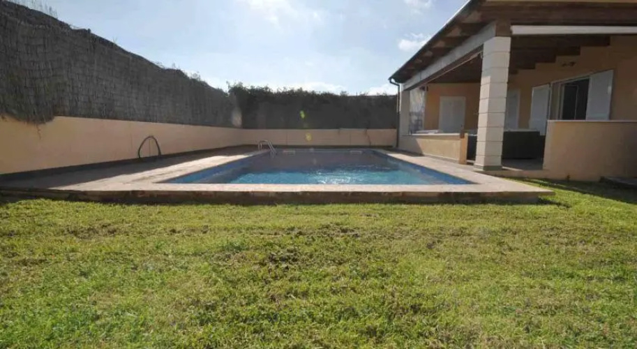 Villa Carlota
