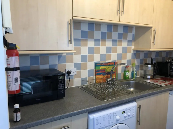 Super 2 Bedroom Flat near Dalkeith Town Center