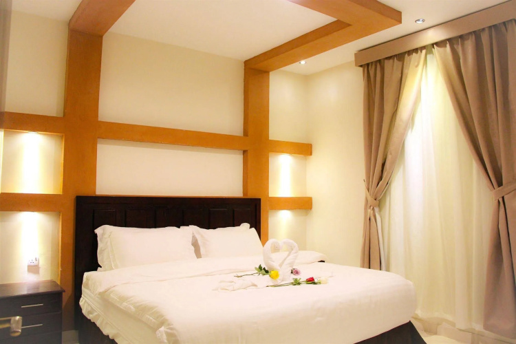 Summerland Suites