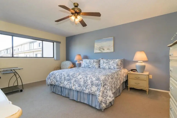 Waterway Condos 327