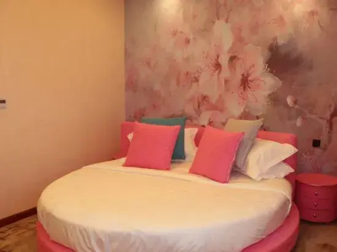 Mehood Ezzi Hotel(Yining)