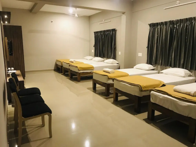 Sharada Residency - Hostel