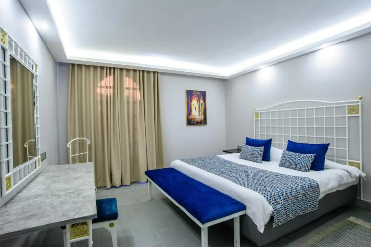 Suites hotel les charmilles & spa