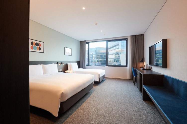 Standard Twin Family room