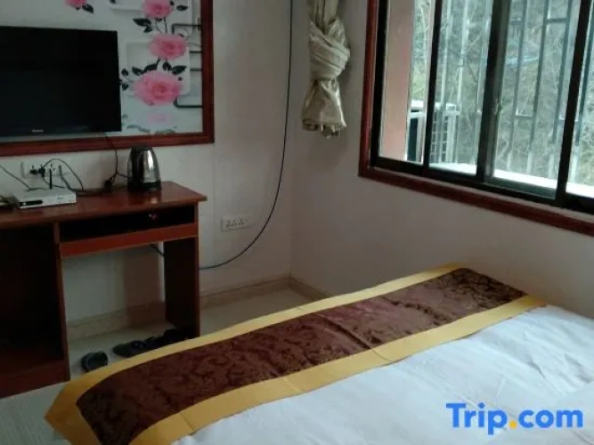 Standard Double room with river view