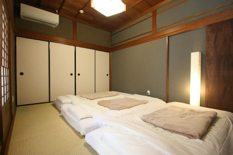 HARUYA Naramachi - Hostel