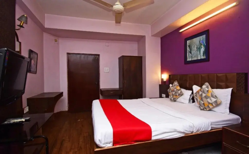 Aster Guest House