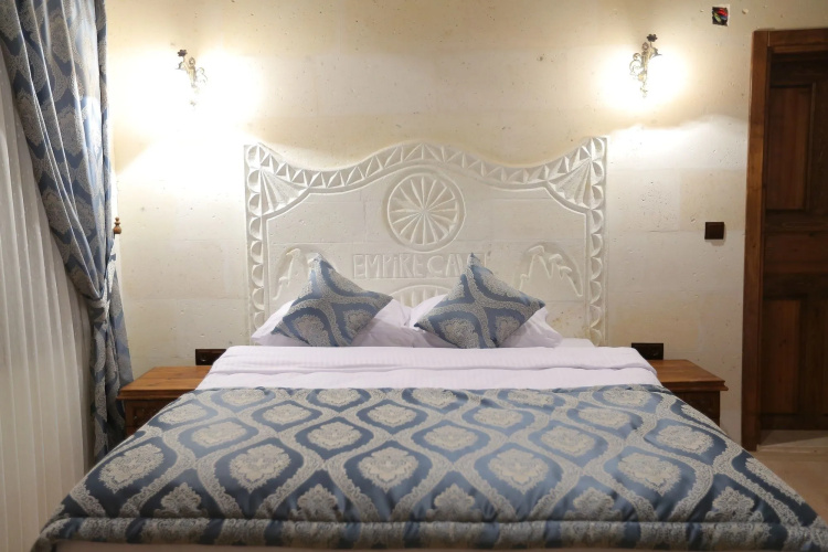 Empire Cave Hotel