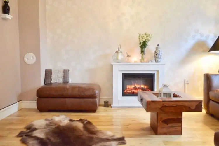 3 Bedroom House With Parking