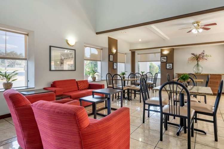 Quality Inn Zephyrhills-Dade City photo 30