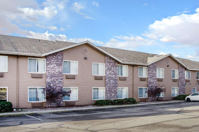1 Bedroom Suite
