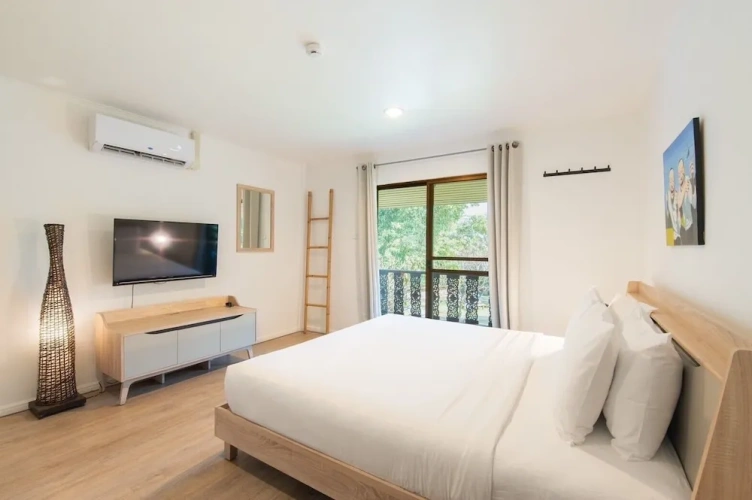1 Bedroom Junior Suite with balcony