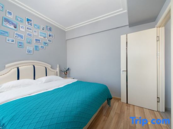 1 Bedroom Business Suite