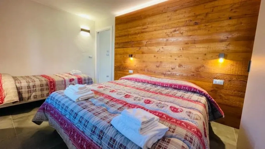 1 Bedroom Quadruple Apartment with balcony