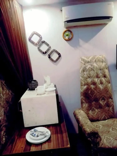 Royal suites Hotel