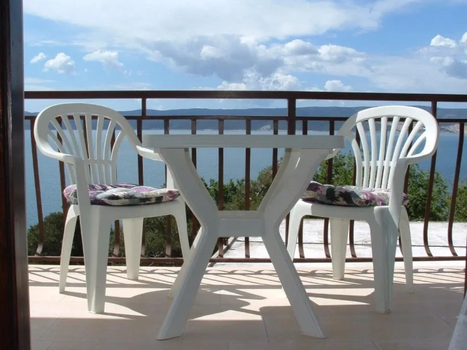 Studio with balcony and with sea view