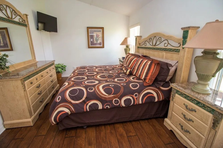 Magical Escape 5 Bedrooms