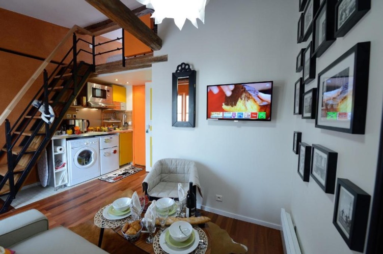 Double Attic Studio