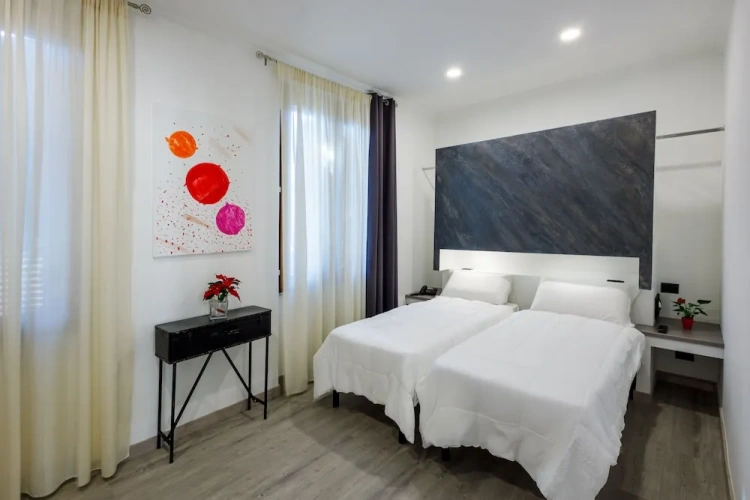 Classic Twin room