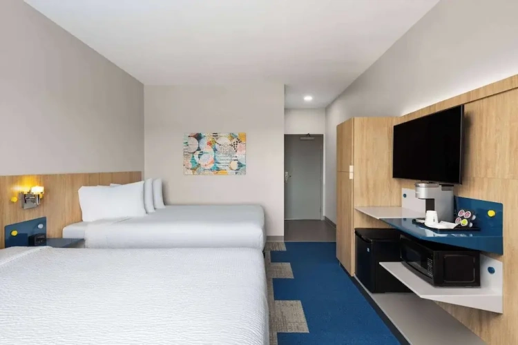 Standard Quadruple room