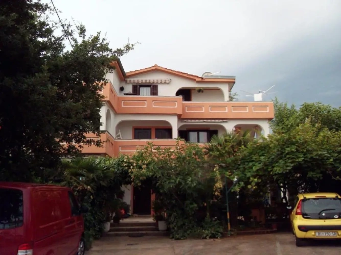 2 Bedrooms Apartment with balcony and with sea view