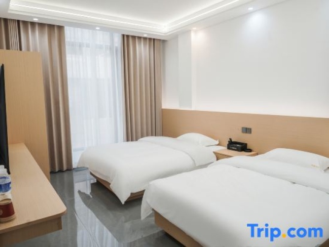 2 Bedrooms Deluxe Suite
