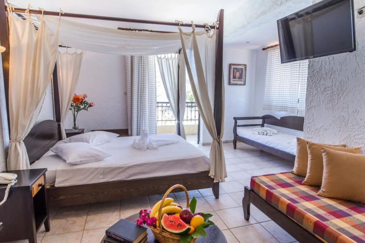 Creta Aquamarine Hotel