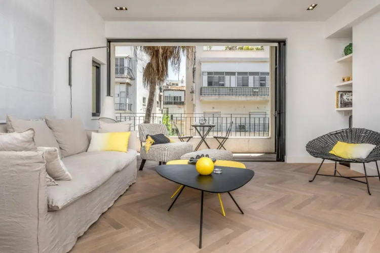 Stunning and design 2BDR Apartment