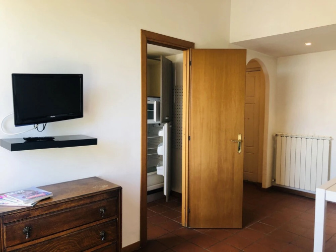 Hton 6 Flat rents Rome