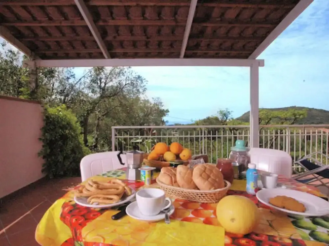 Cilento Getaway w/ Terrace