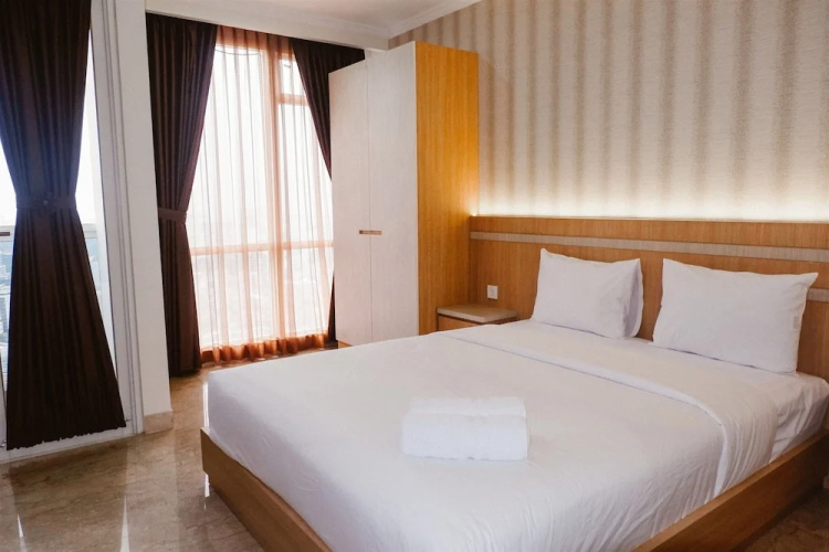 Modern Studio Menteng Park Apartment