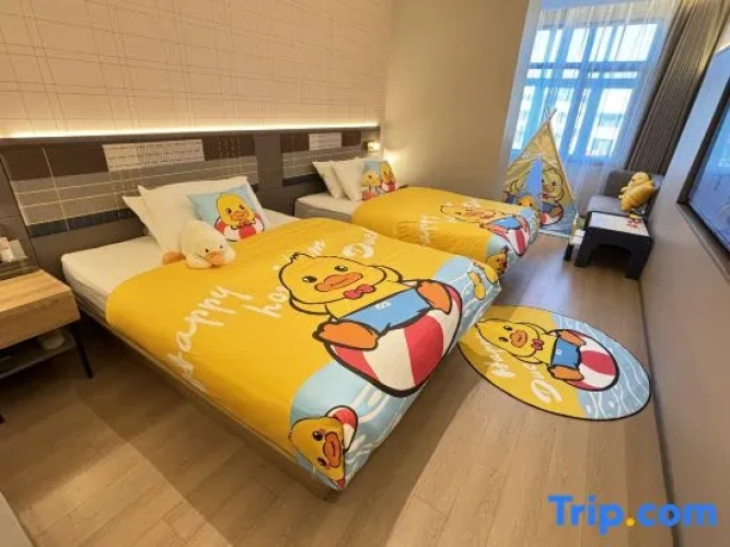 Standard Twin Family room
