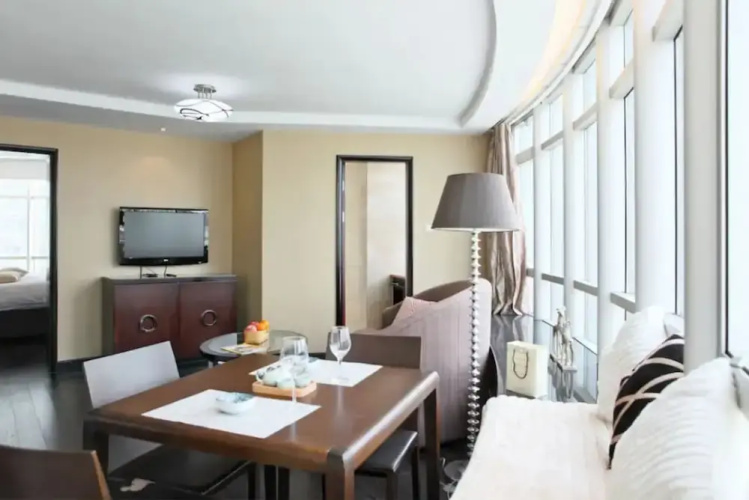 Acme City Apartment