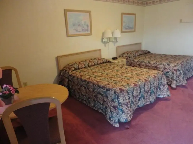 Theater Motel