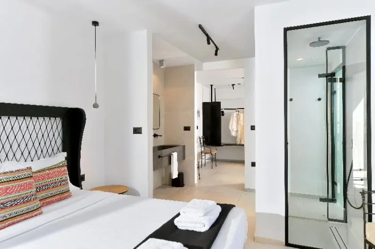 Superior Suite with balcony