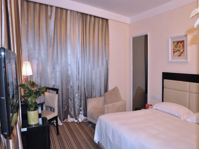 KaiMan Hotel