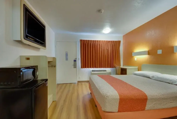 Avera Suites