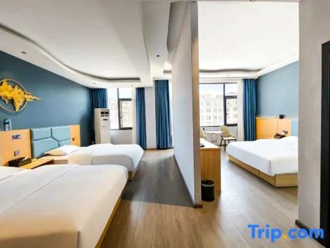 Triple Family Suite