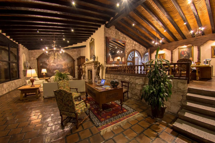 Villa Montana Hotel & Spa