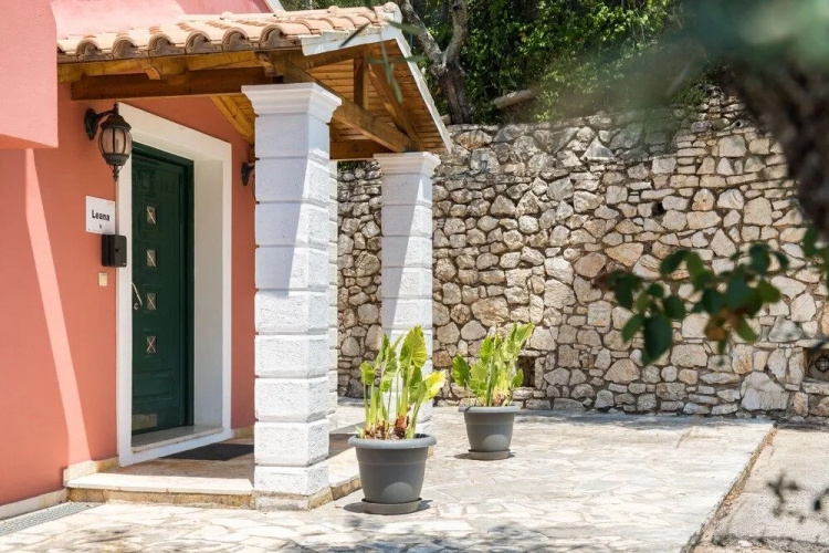 Villa Leana