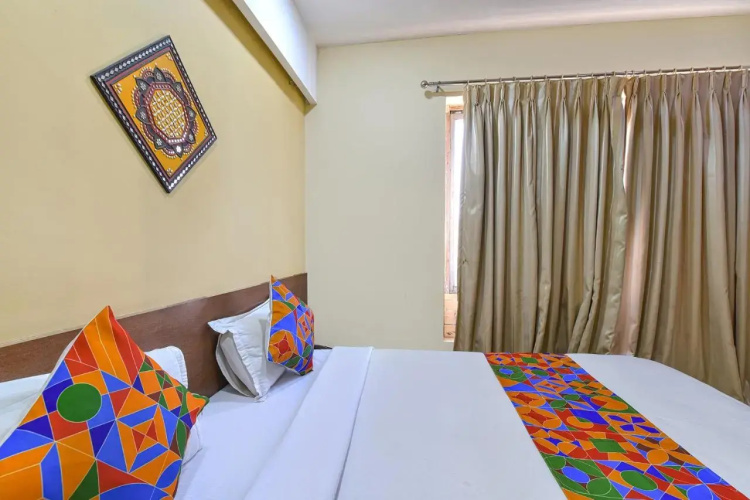 Fabhotel Rb Residency