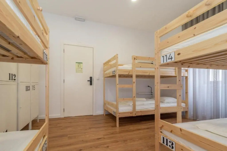 Dude Beach Hostel