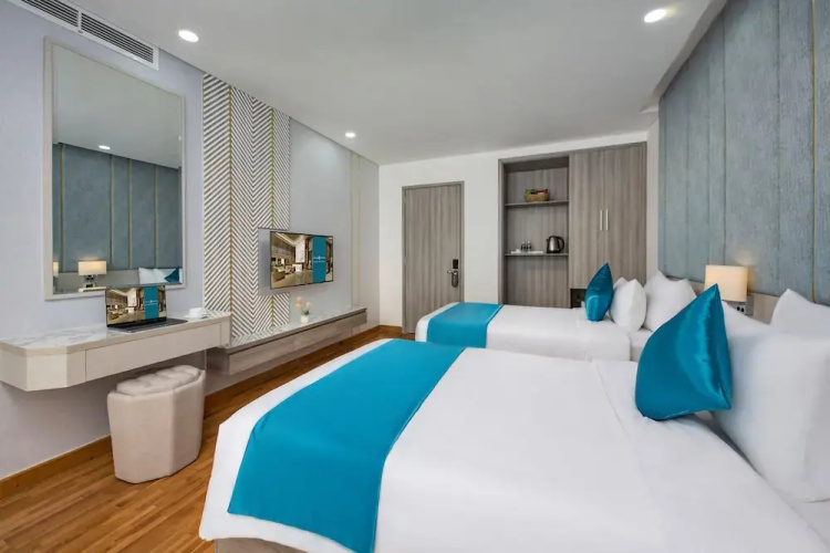 Calix Hotel
